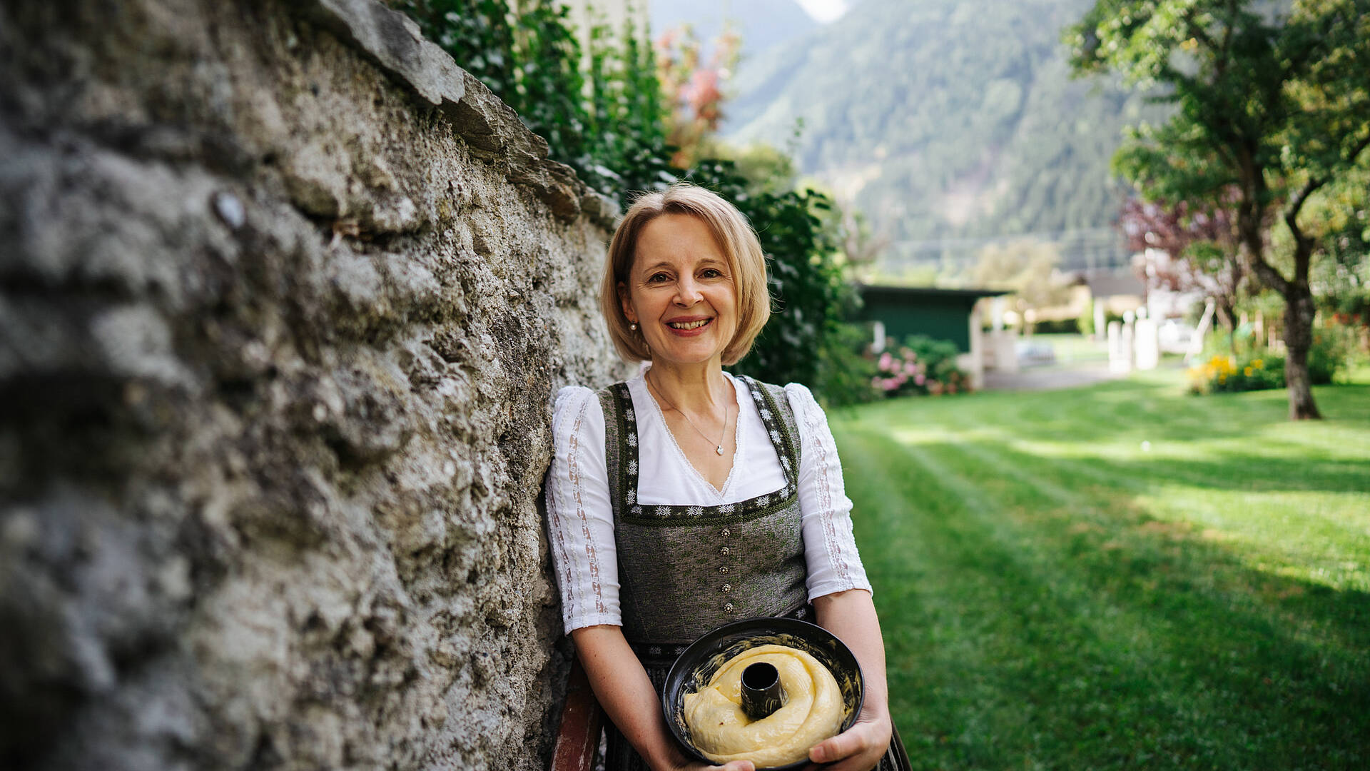 Beim Reindlingbacken im Slow Food Village Obervellach